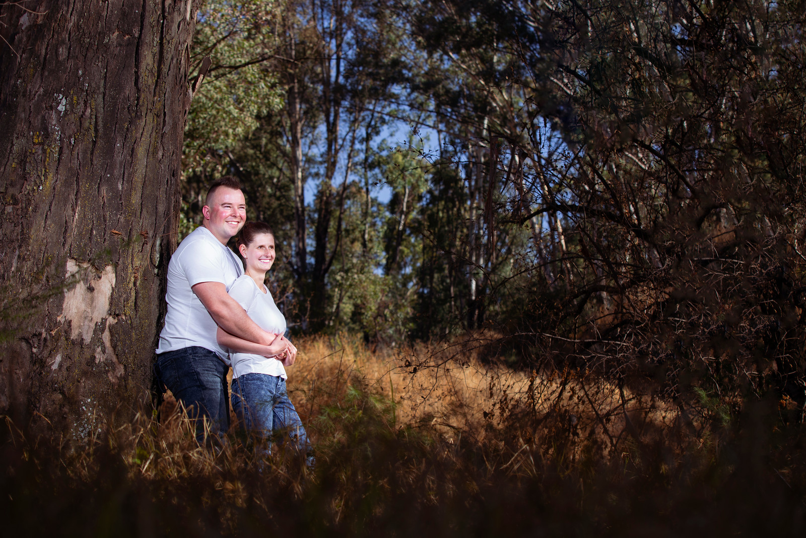 bridals touch engagement couples photography 056